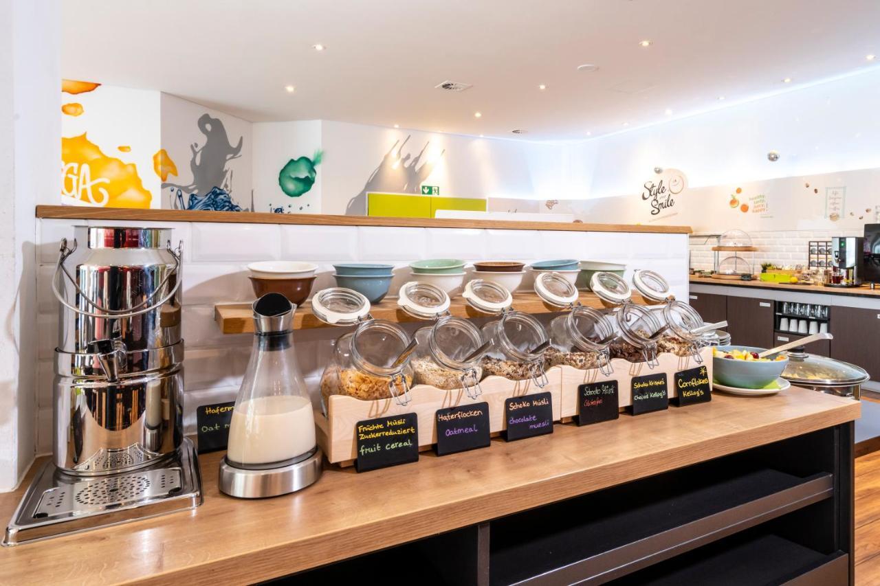 Ibis Styles Hamburg Alster City מראה חיצוני תמונה
