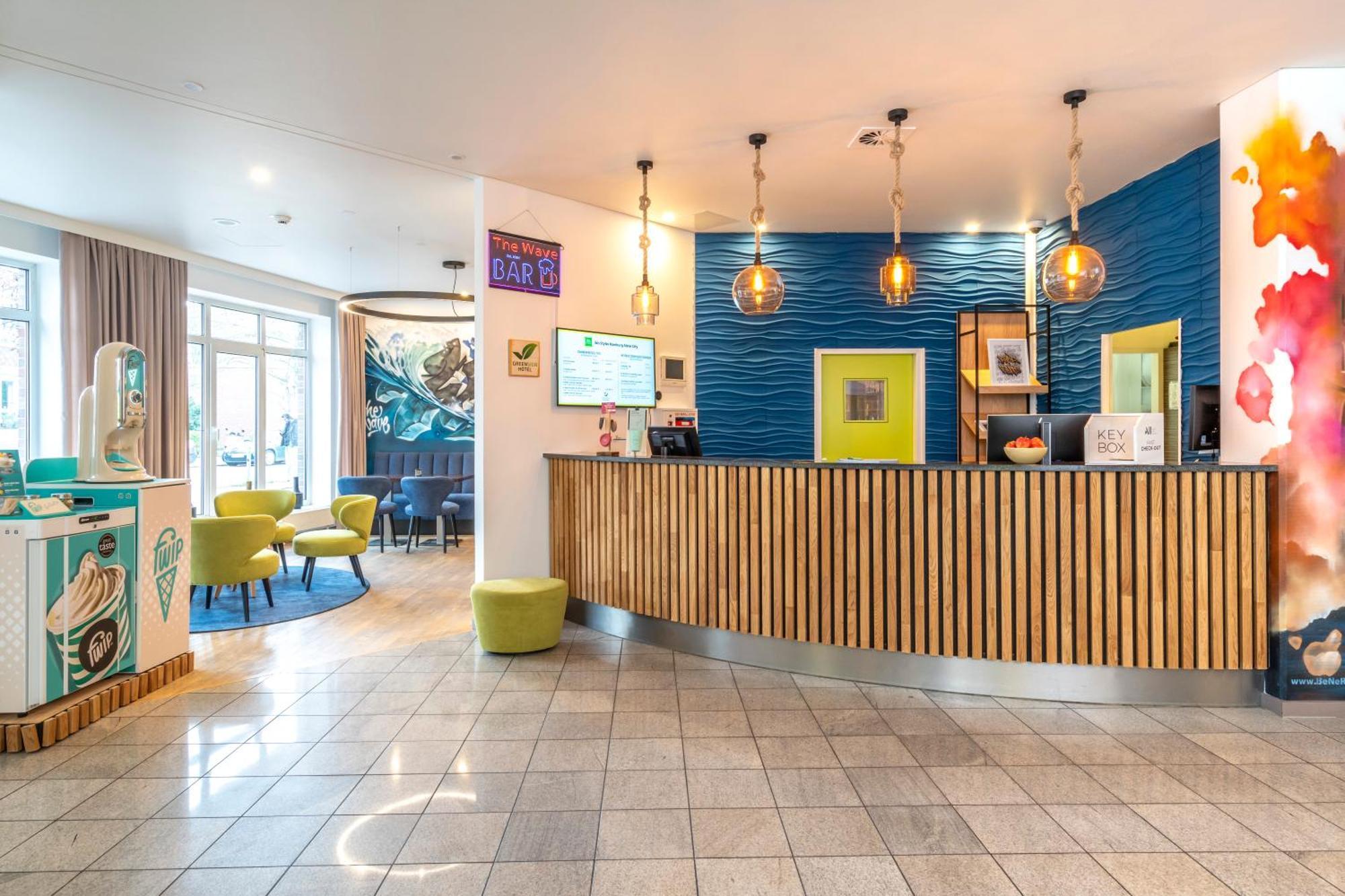 Ibis Styles Hamburg Alster City מראה חיצוני תמונה