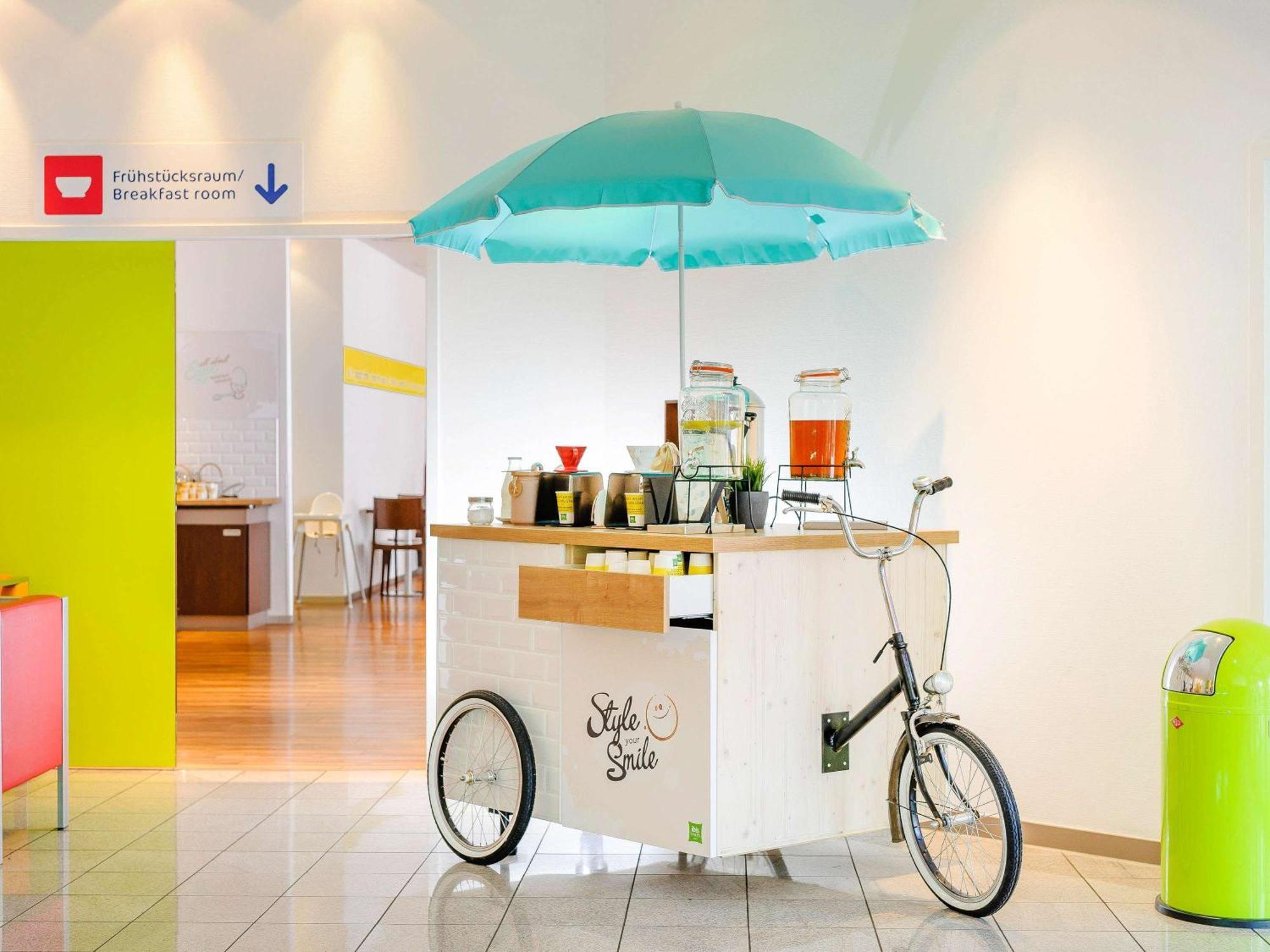 Ibis Styles Hamburg Alster City מראה חיצוני תמונה